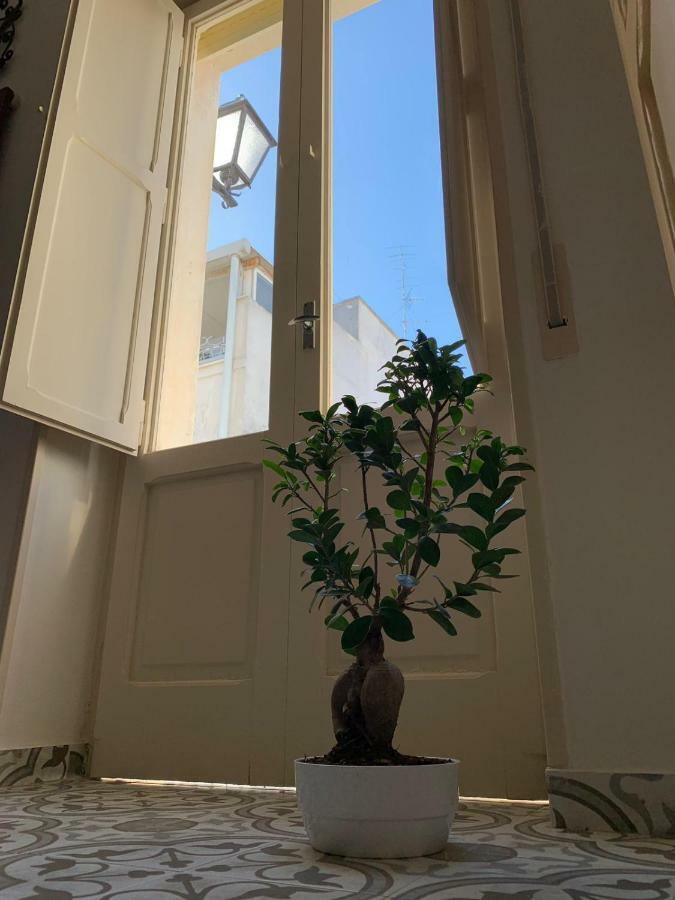 קונברסאנו Fiori Catene Tra Le Torri מראה חיצוני תמונה